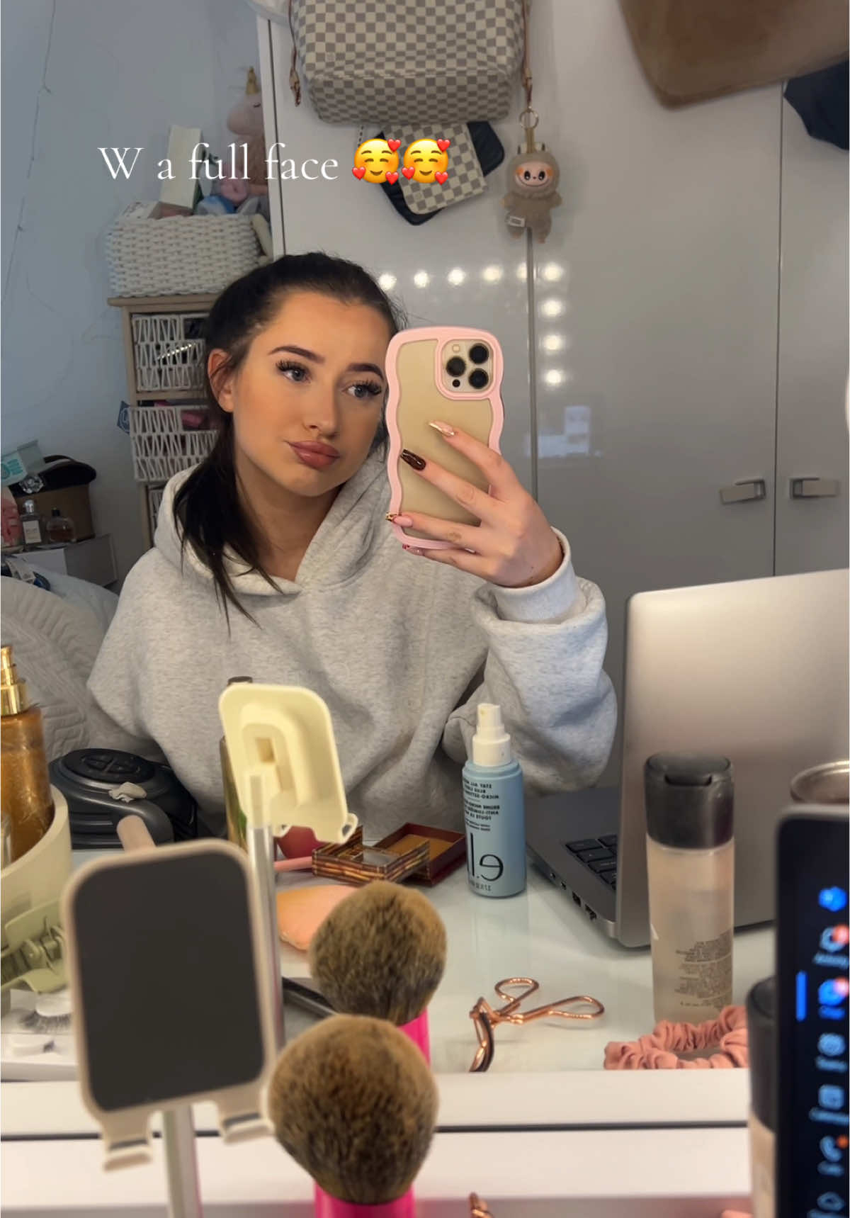 @peachiefreya