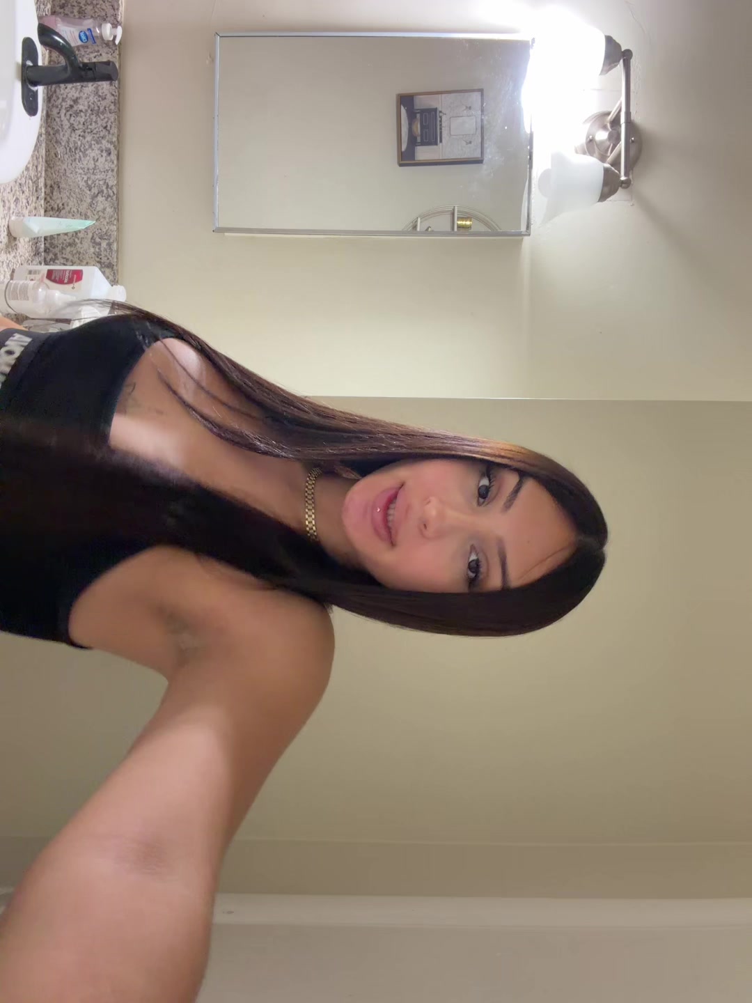 @therealplugswife