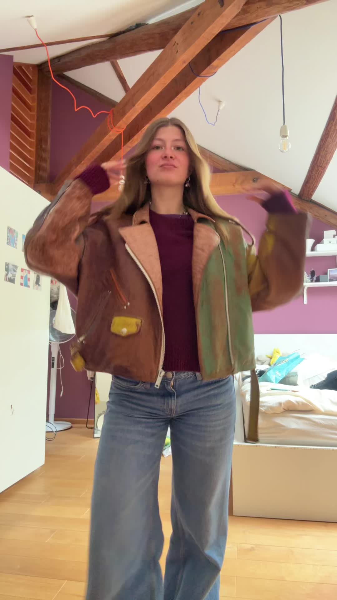 @Julie Dolar