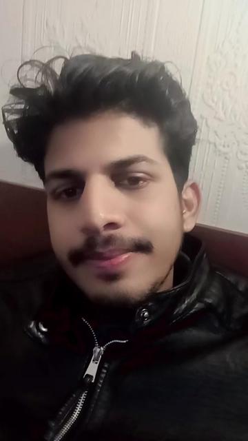 @Yadav jii (UK 🇬🇧)