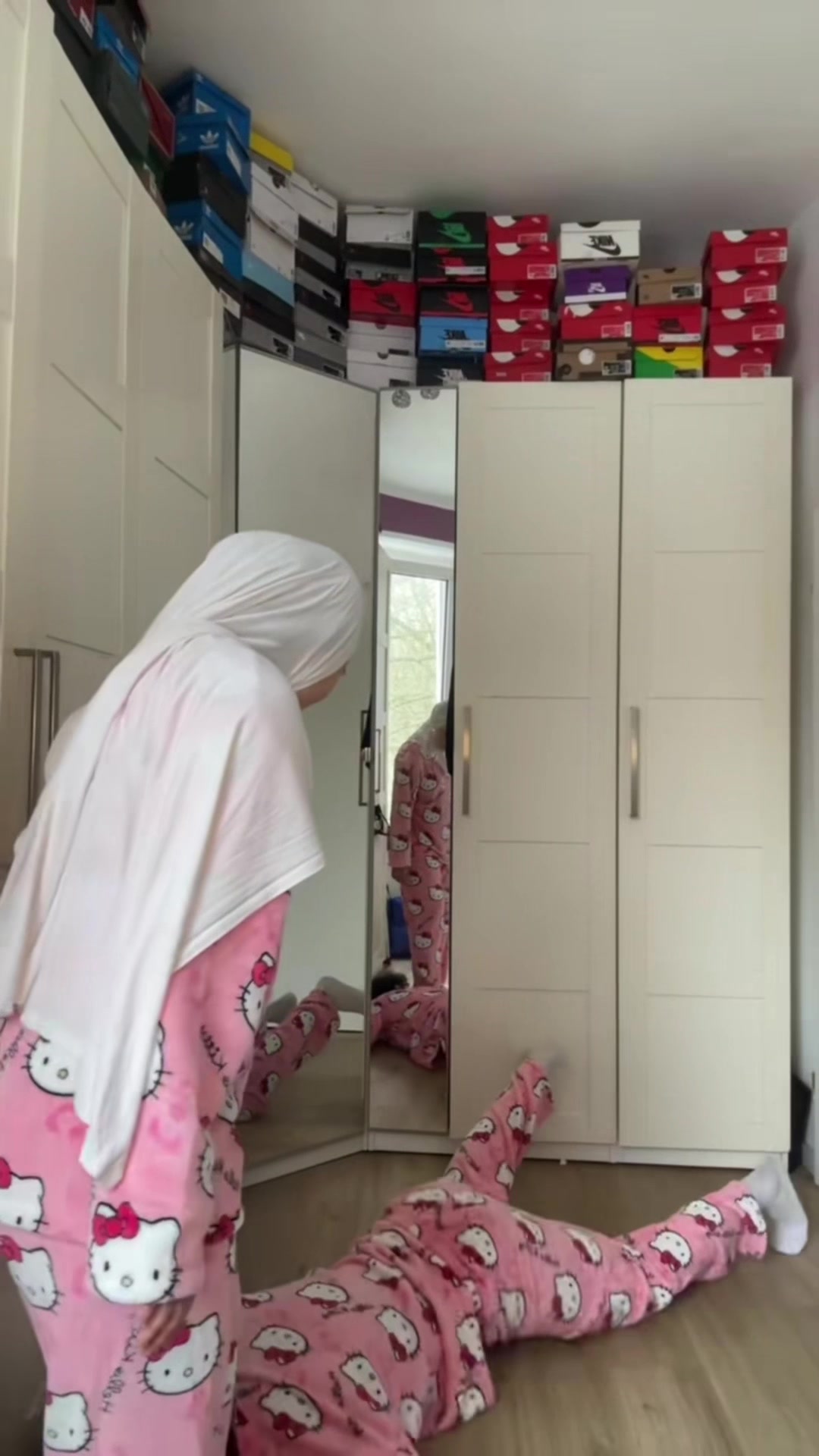 @KURTA