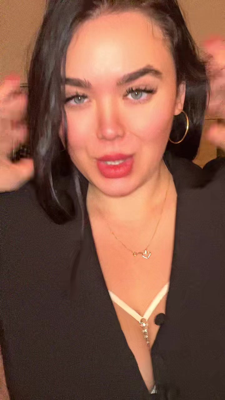 @Lady_In_Dreams🖤