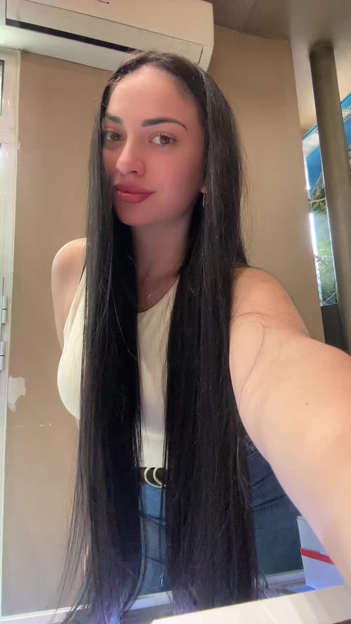@Mikkaela Kamburova