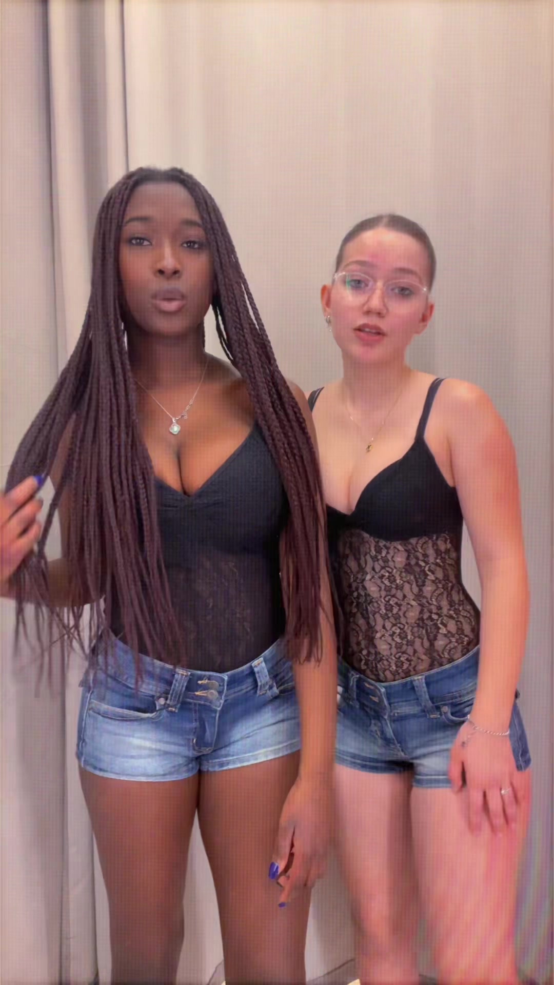 @🌺 𝐿 🐆