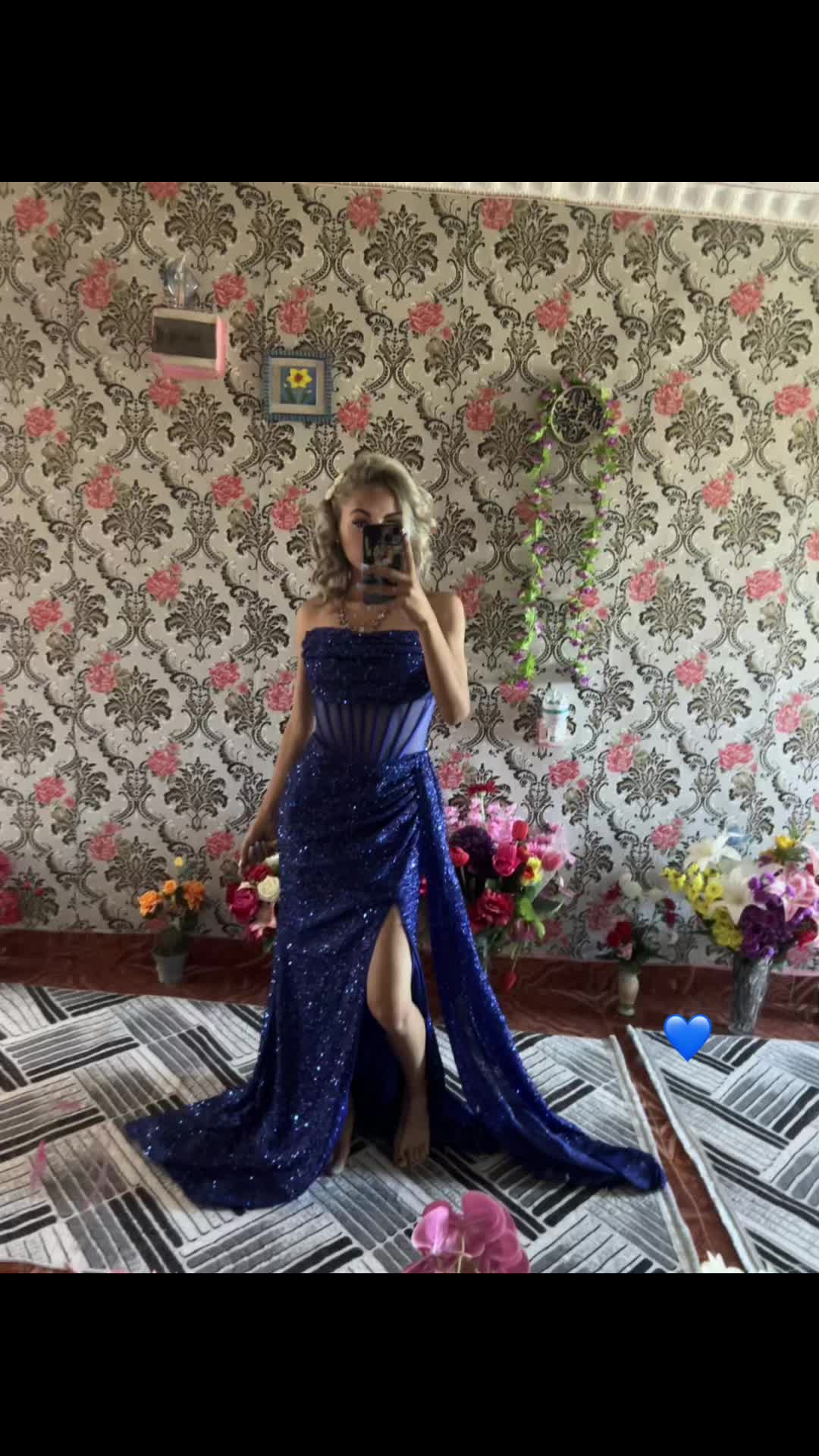 @𝓓𝓮𝓷𝔂🎀
