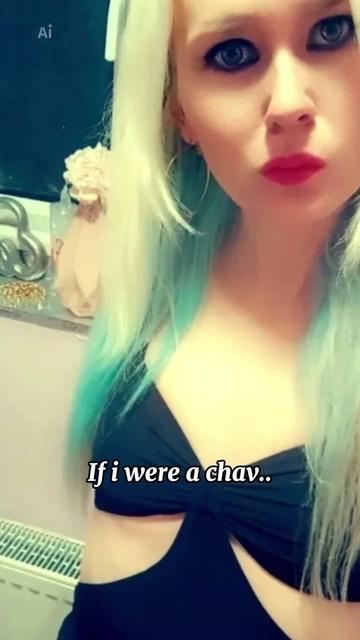 @🎀🧋Sarah Louise Smith🧋🎀