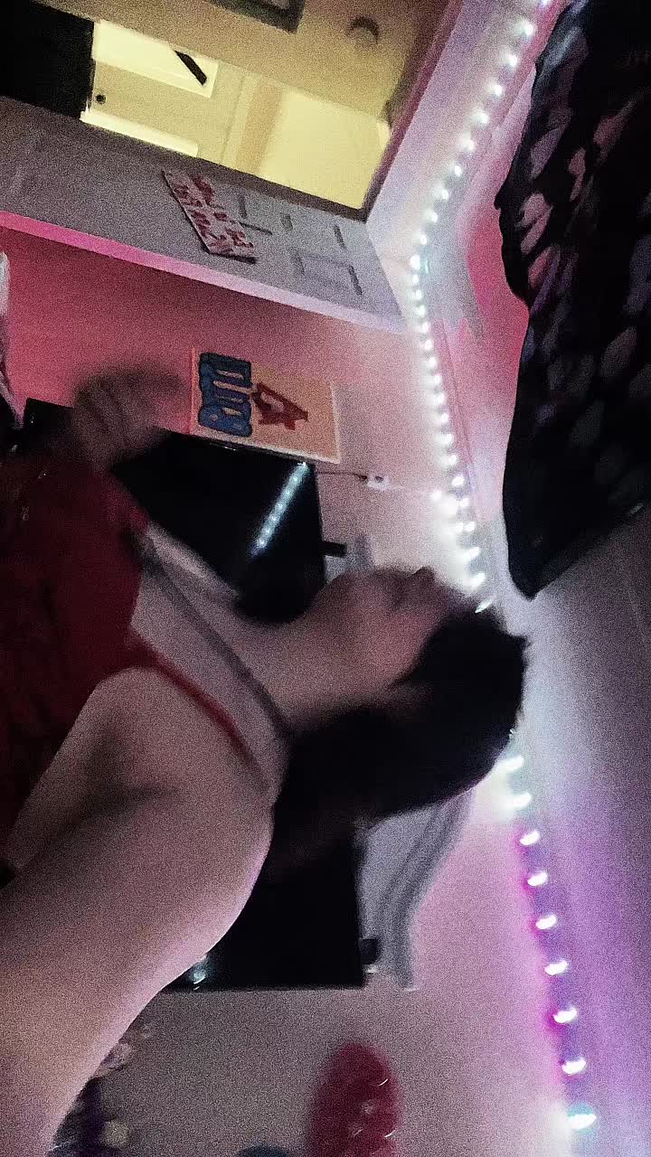@Bri🦋🎶