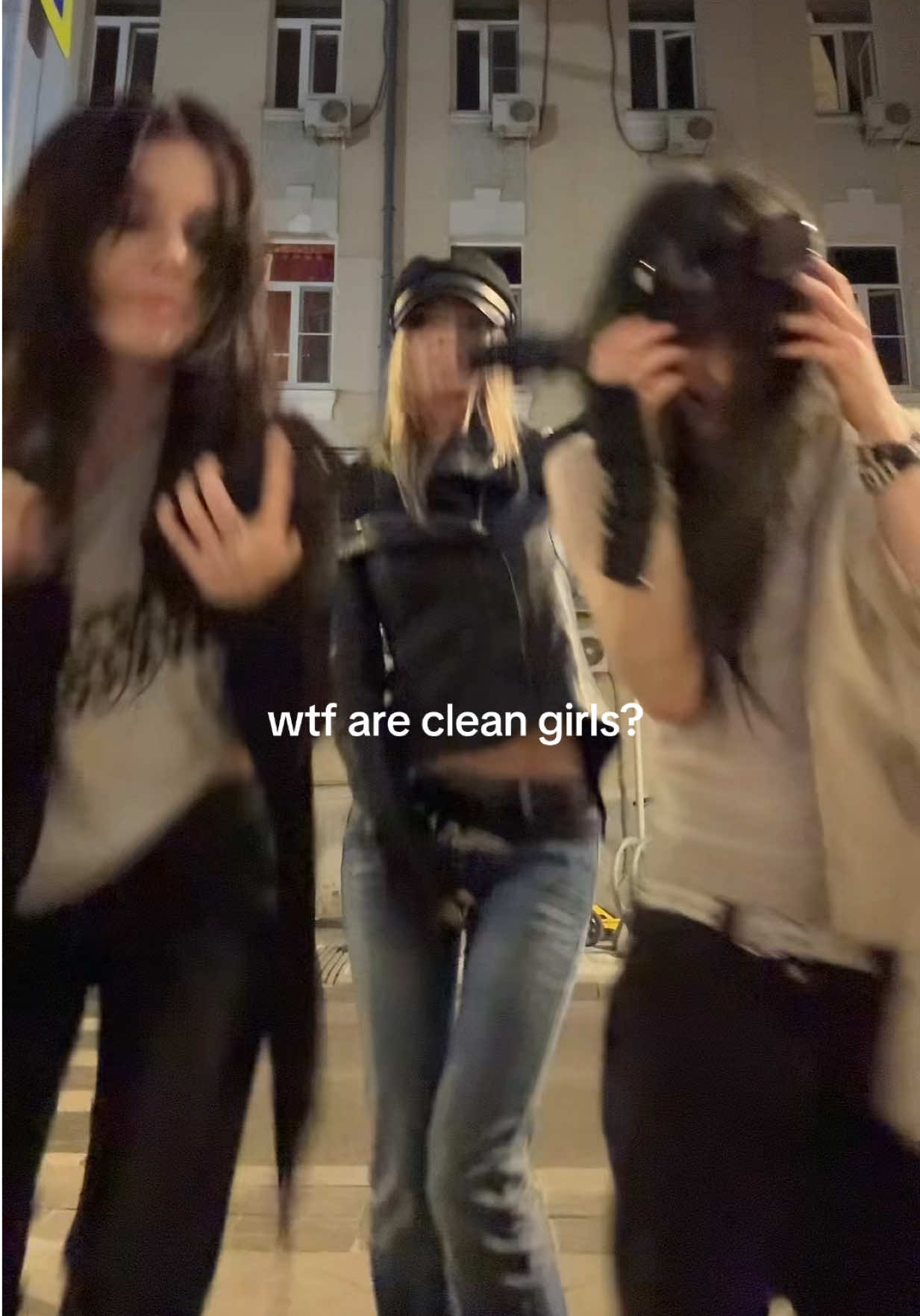 @SAD LOLA