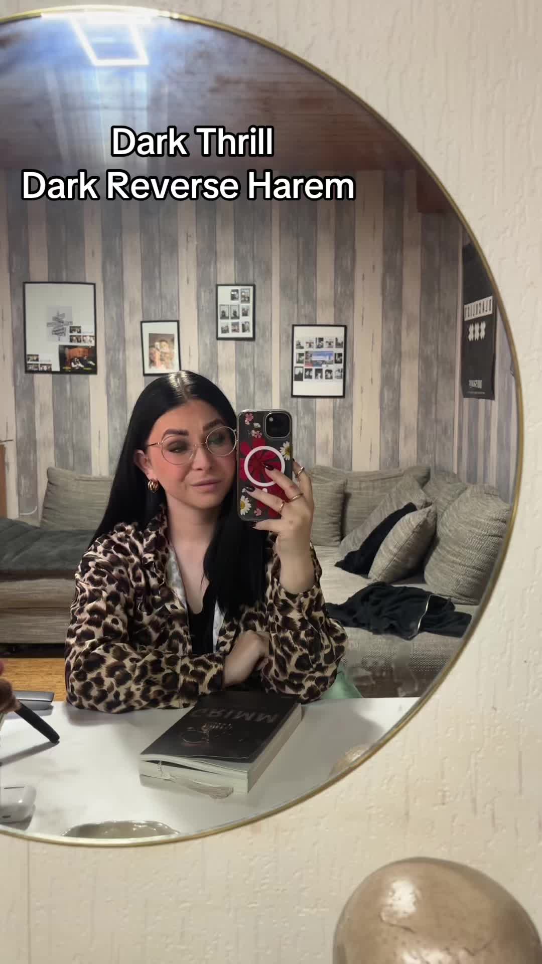 @Nadine/Booktok 📚