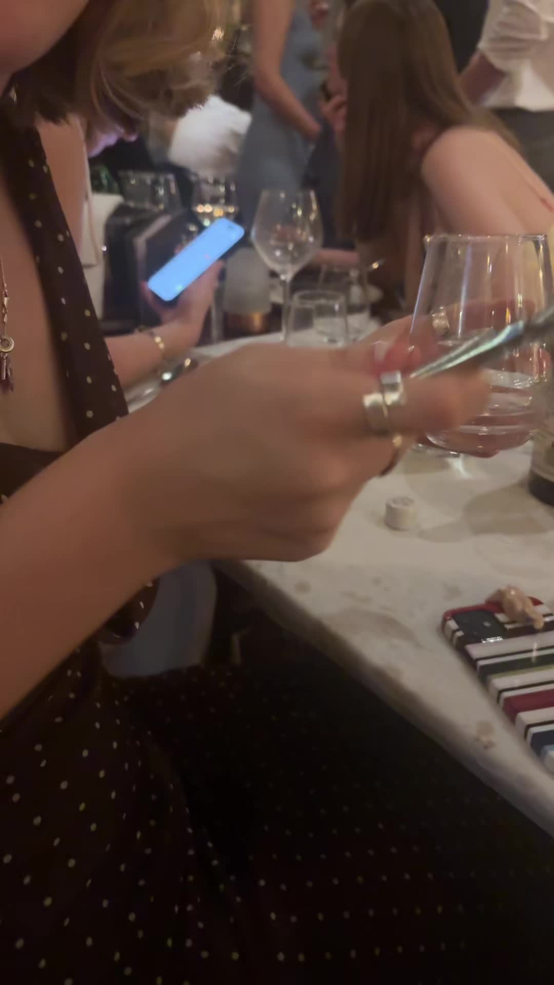 @Flatandconnect