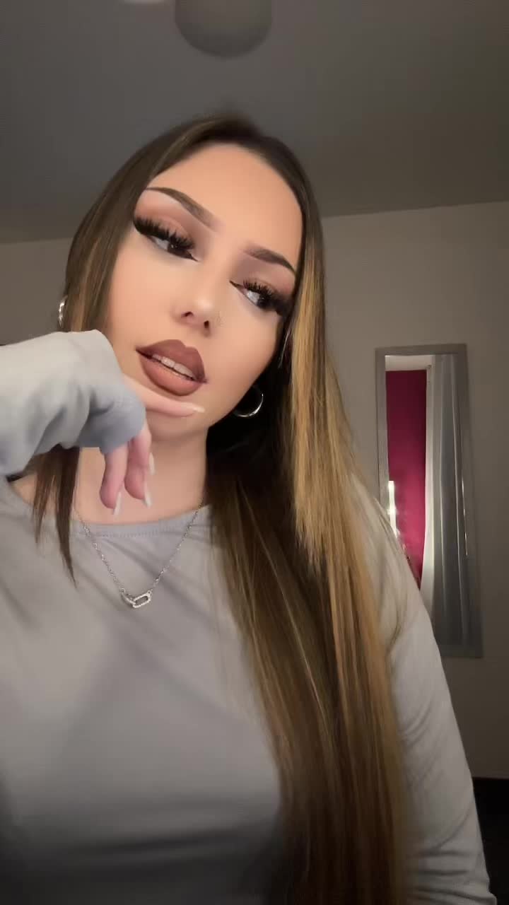 @𝔈𝔳𝔢✞