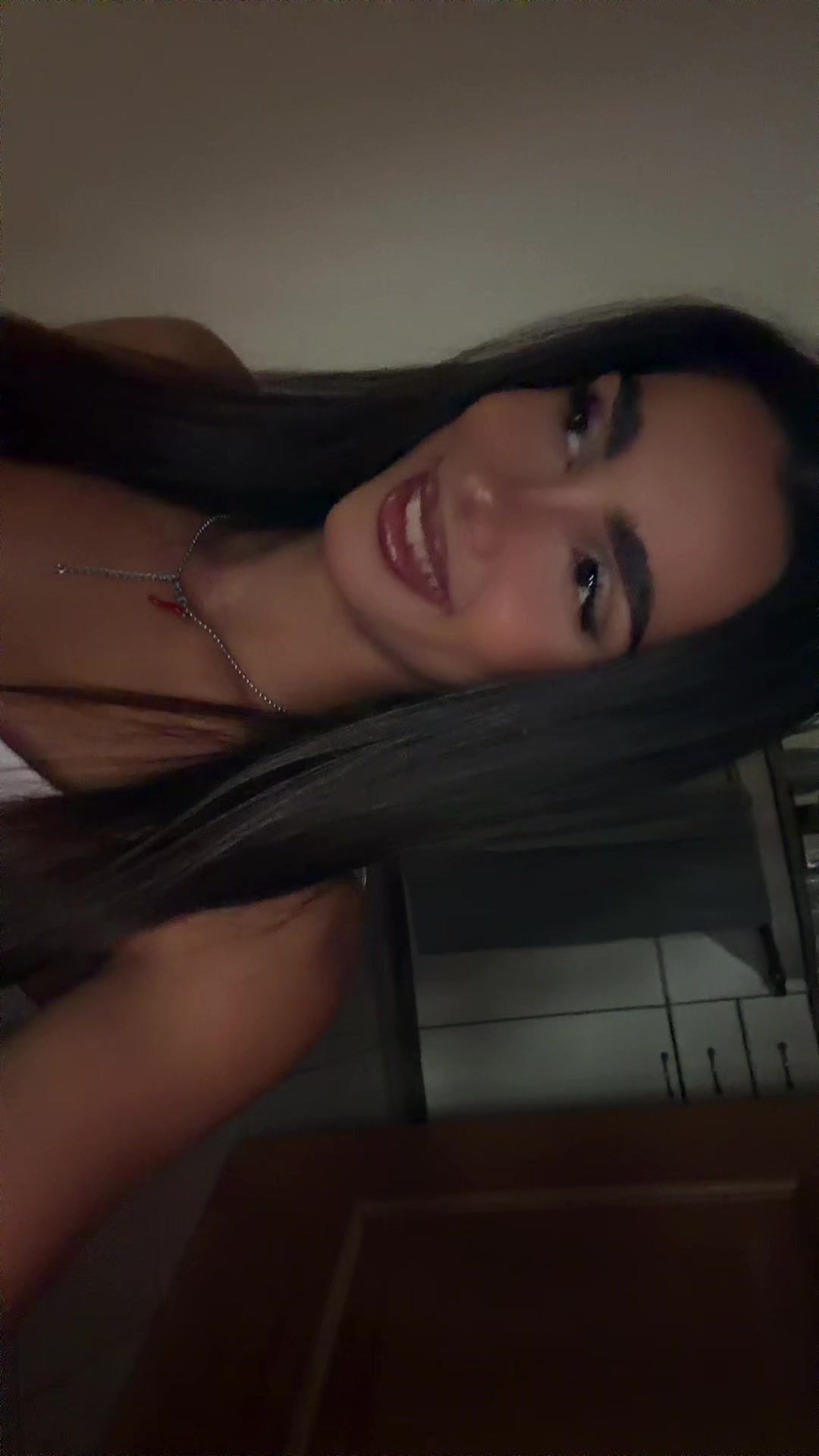 @𝓈𝒶𝓇𝒶 ♡