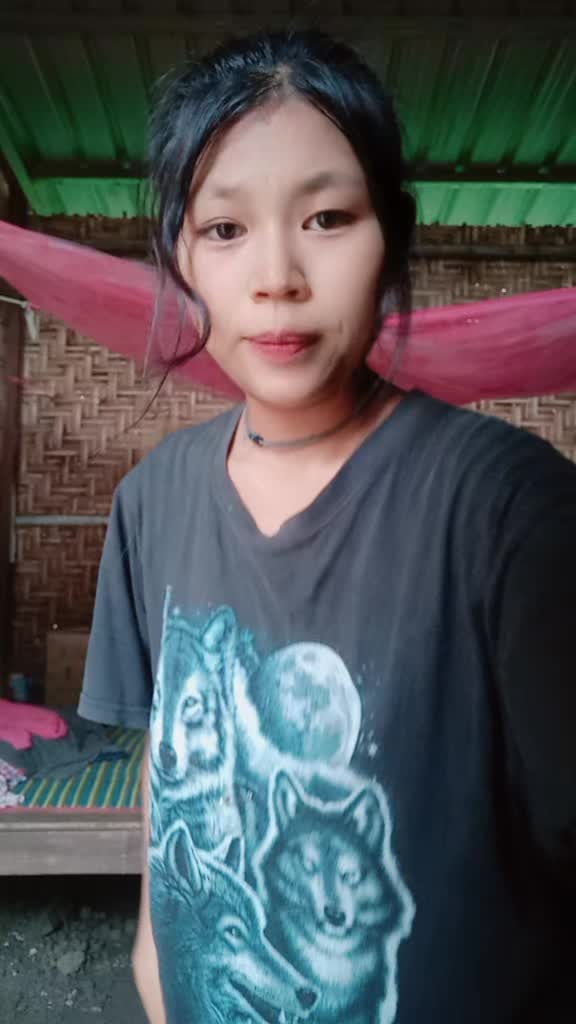 @ေရဦးသူ ေလး🥰