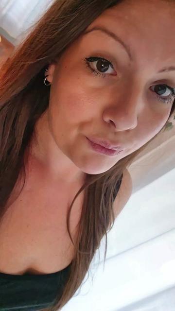 @einfachmely
