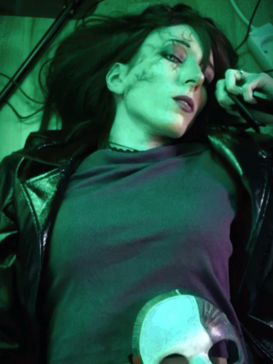 @DollCosplay