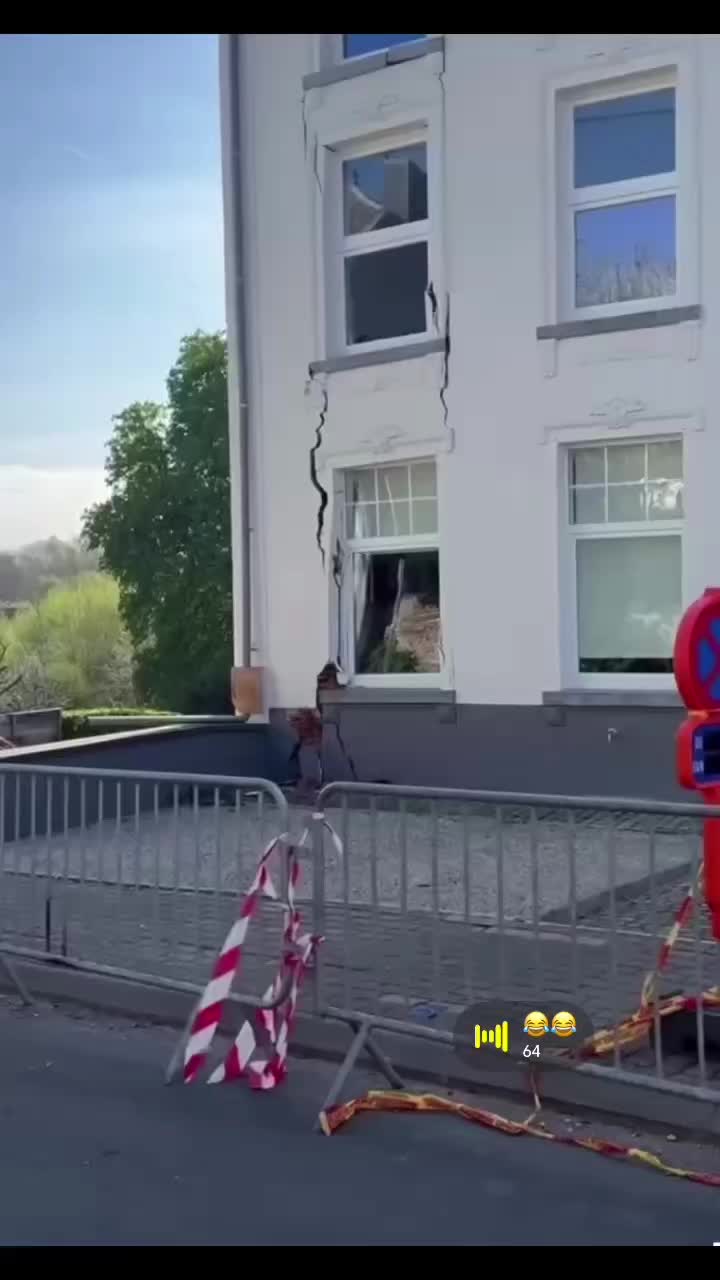 @mouchedecombat