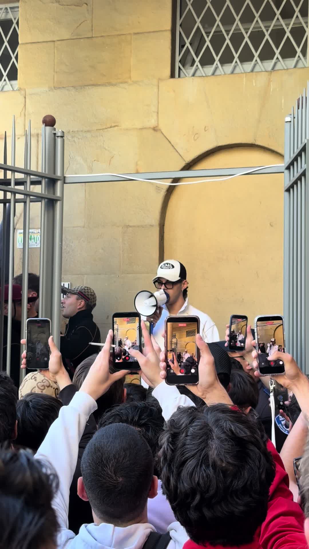 @Mirko Fontana