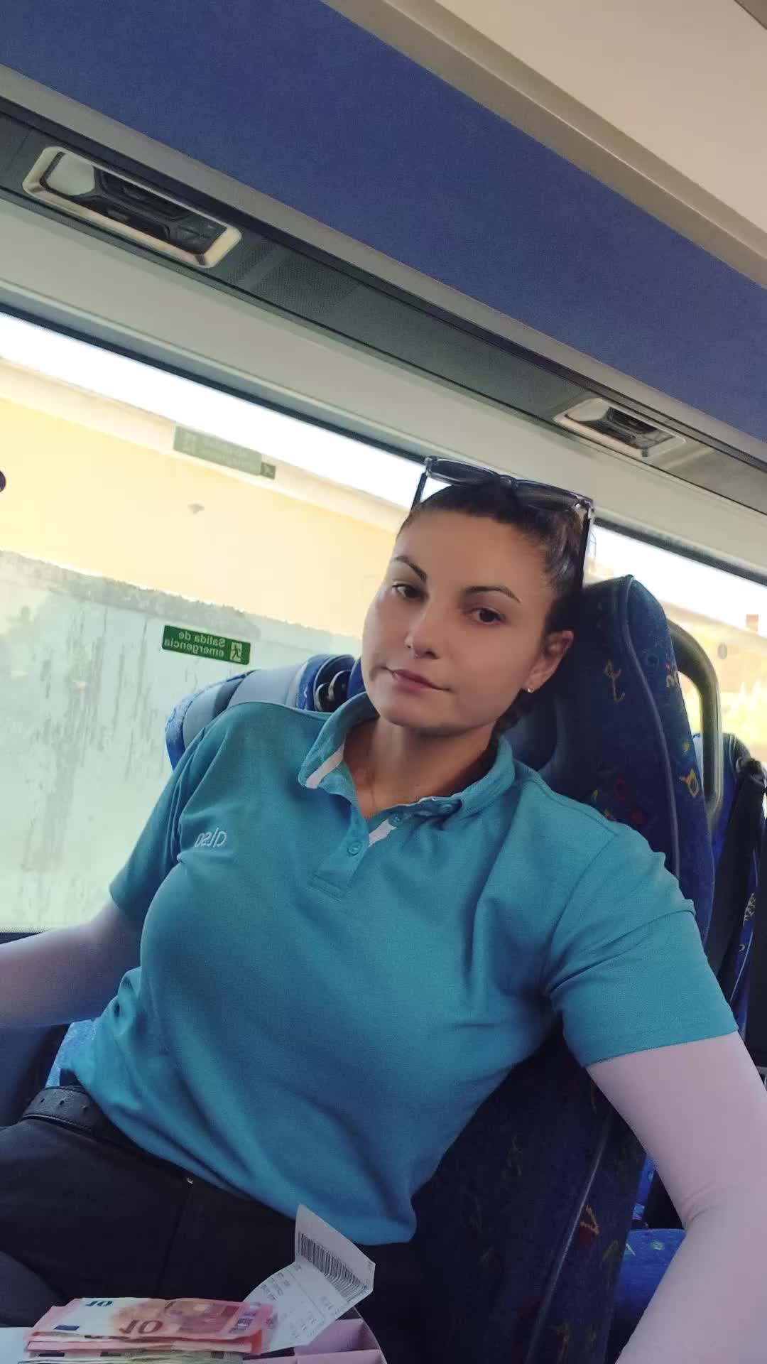 @adelaade06
