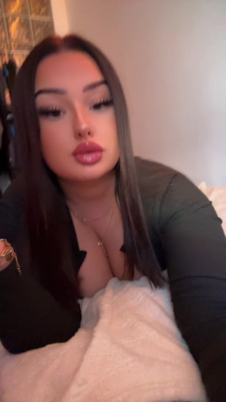 @itselenaa___2