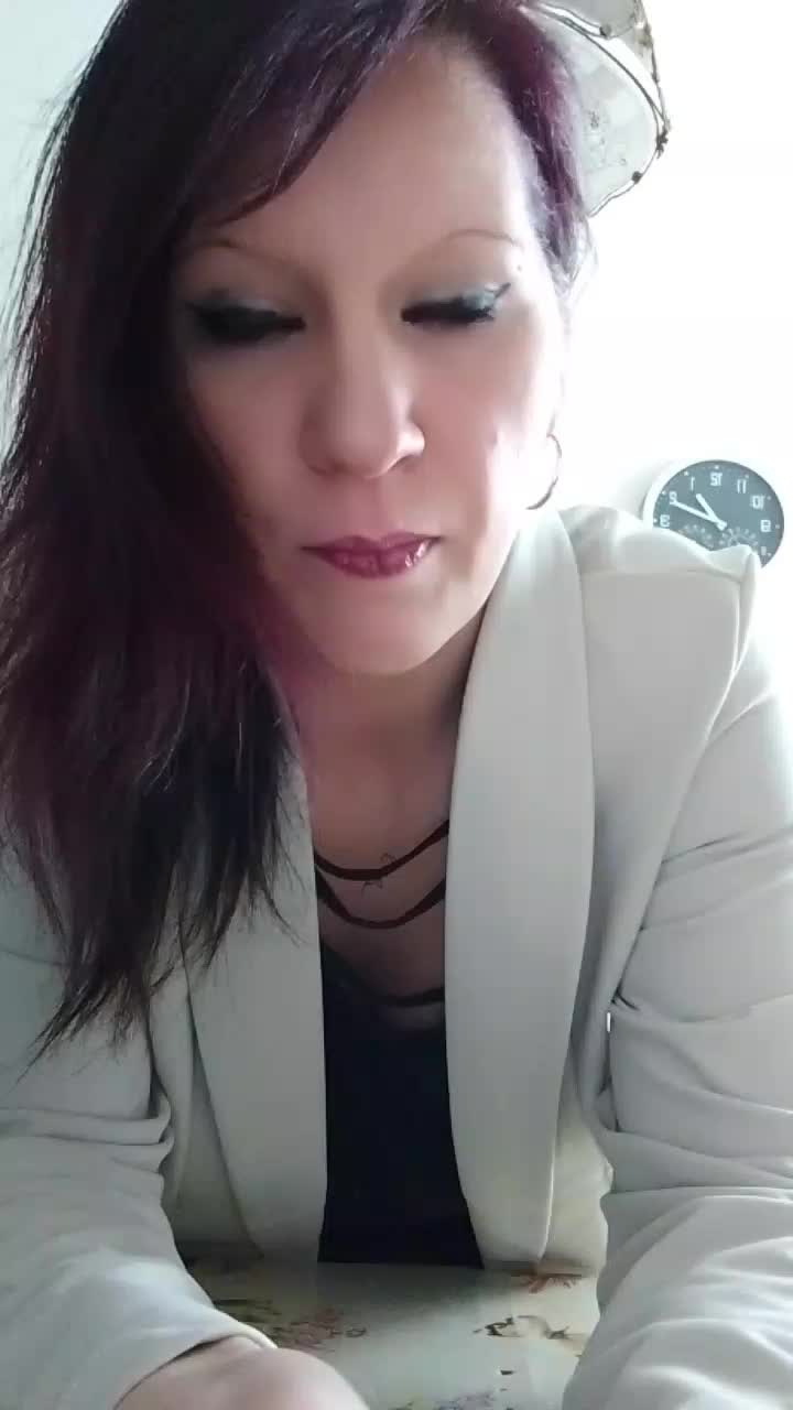 @Leni
