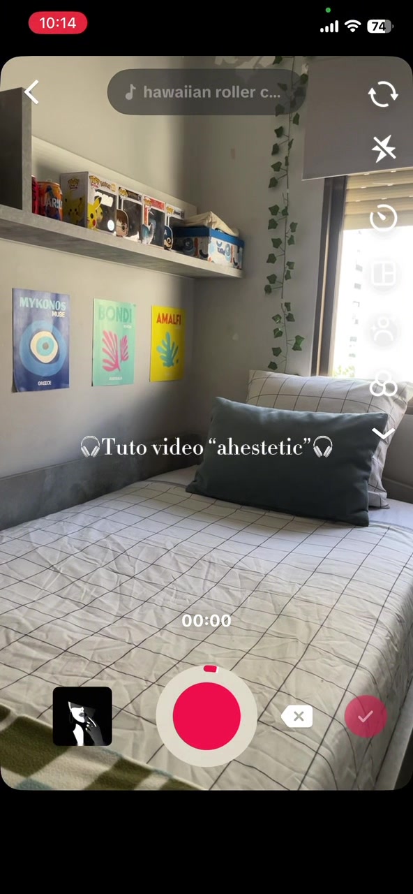 @✰