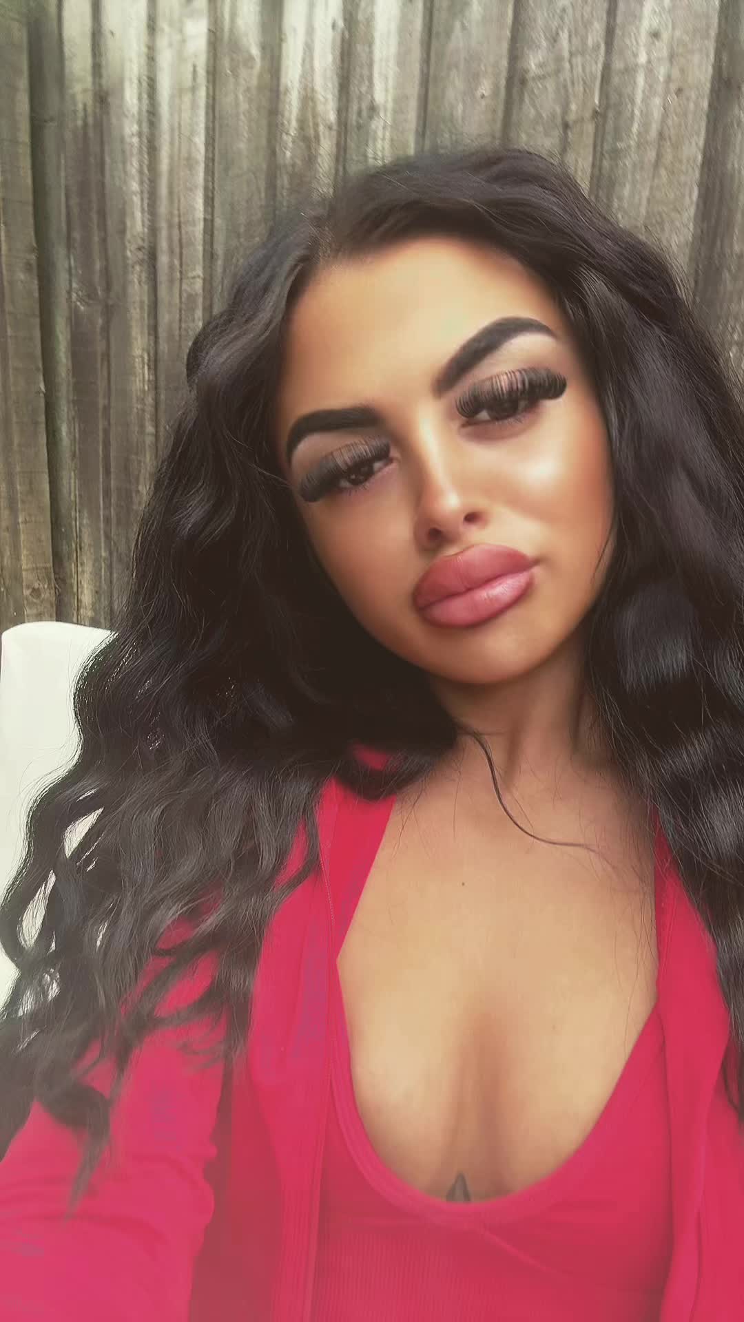 @NICOLE💕
