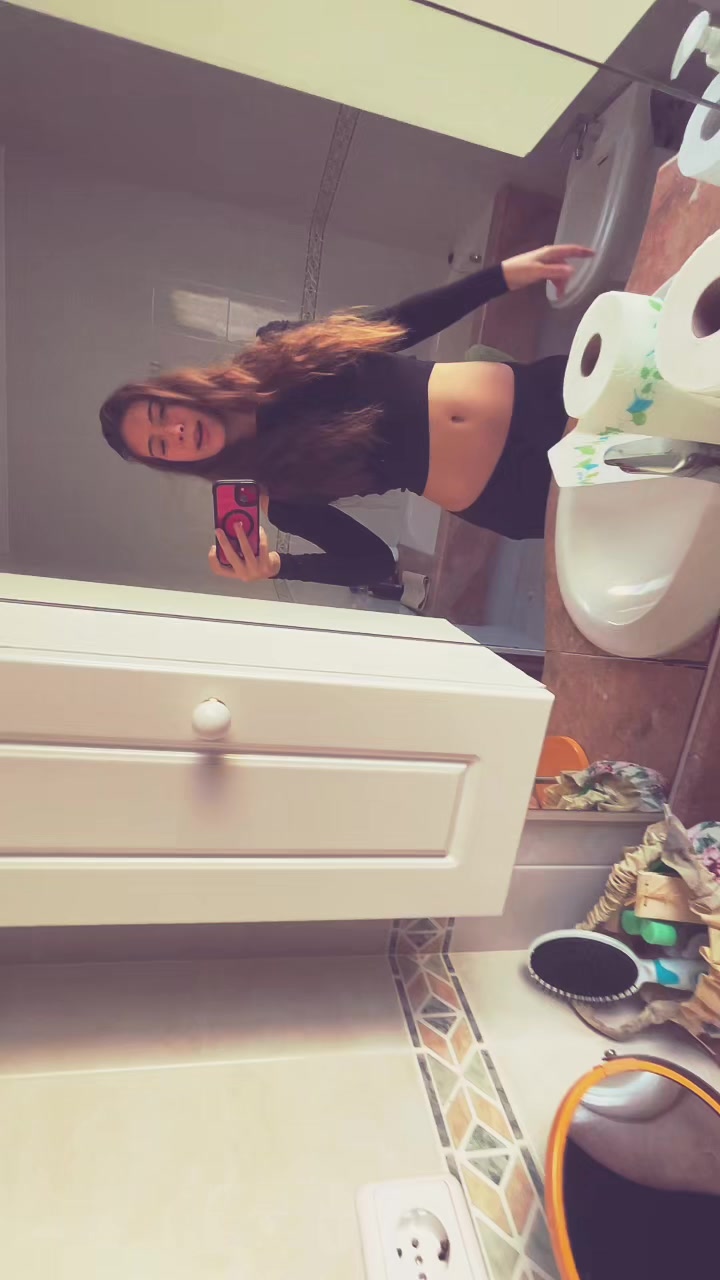 @sabela_sz
