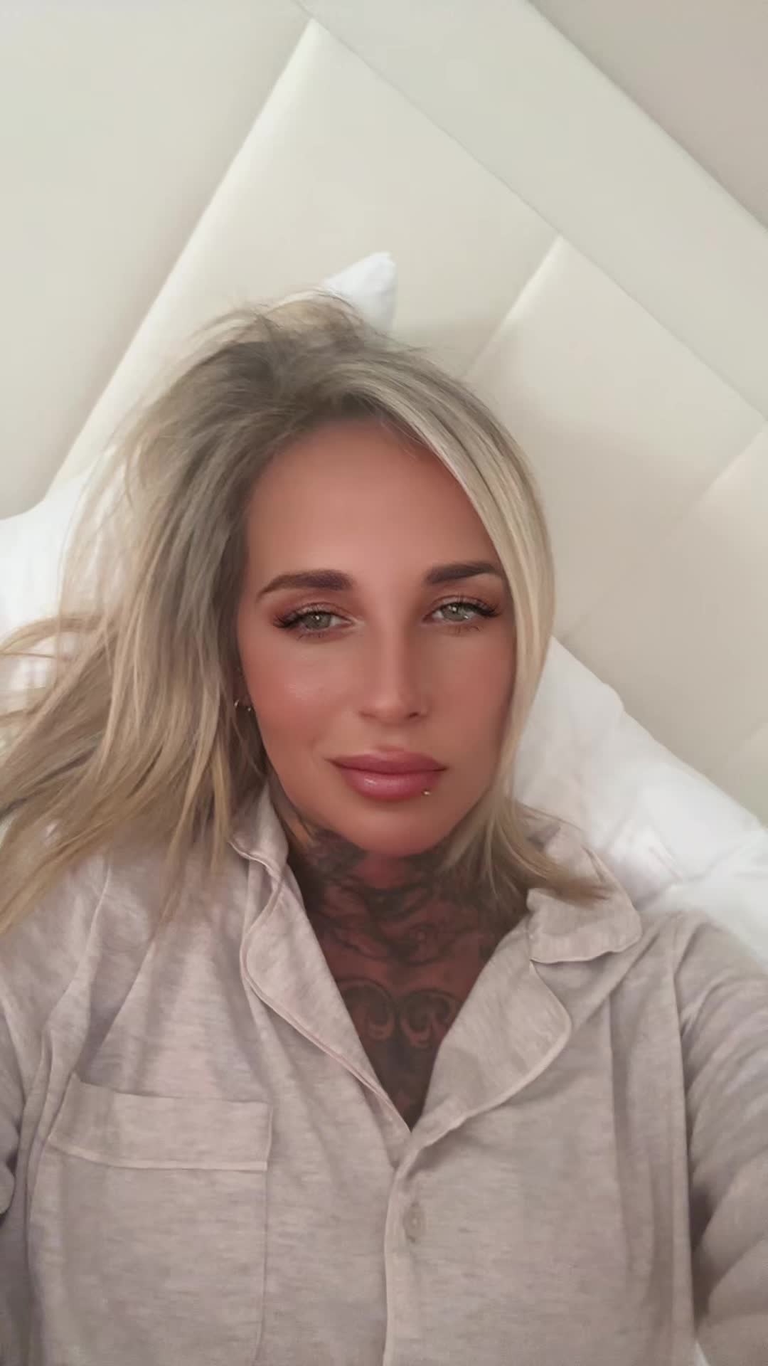 @LauraKyle🤟🏼🌈