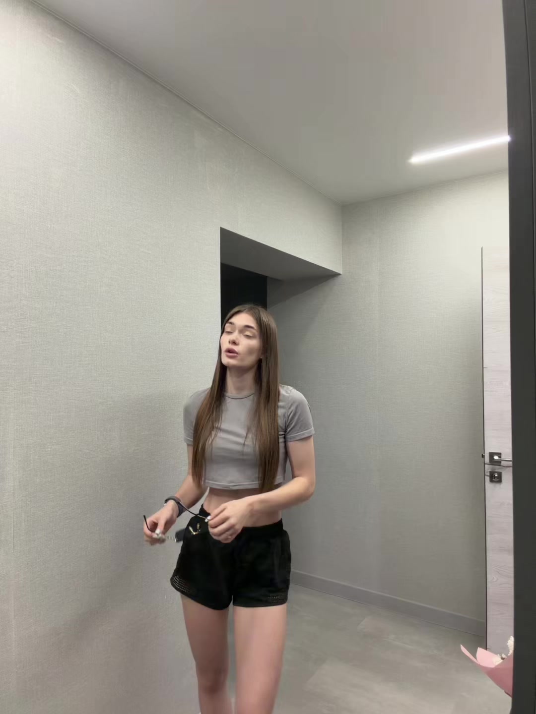 @kuzminanea