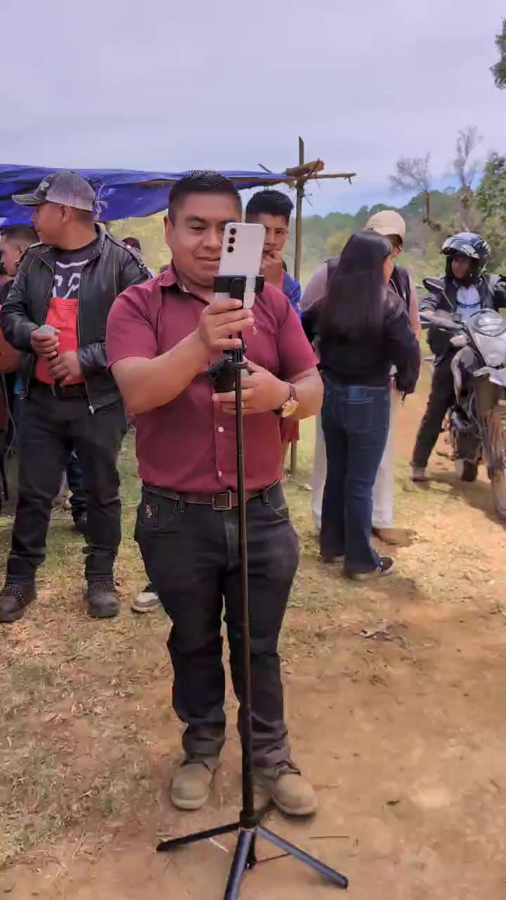 @Tato López