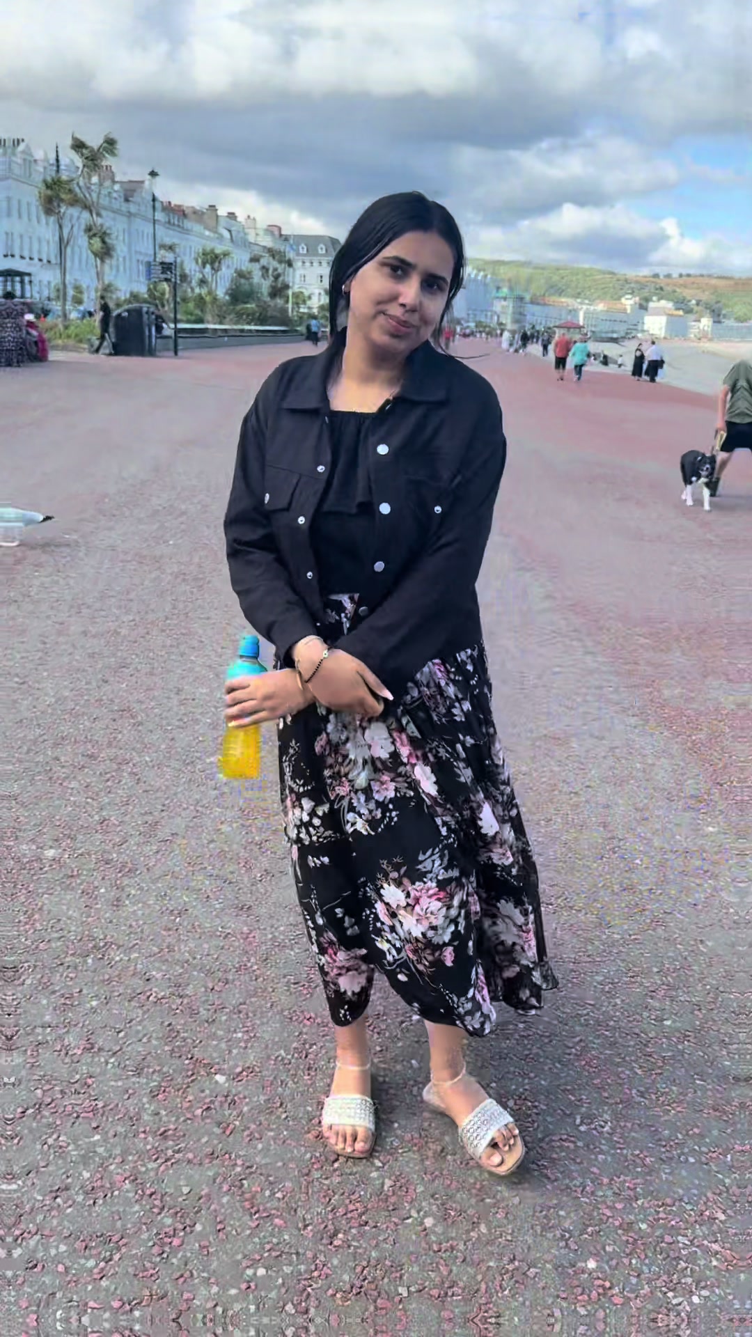 @ਰੀਆ 🌹