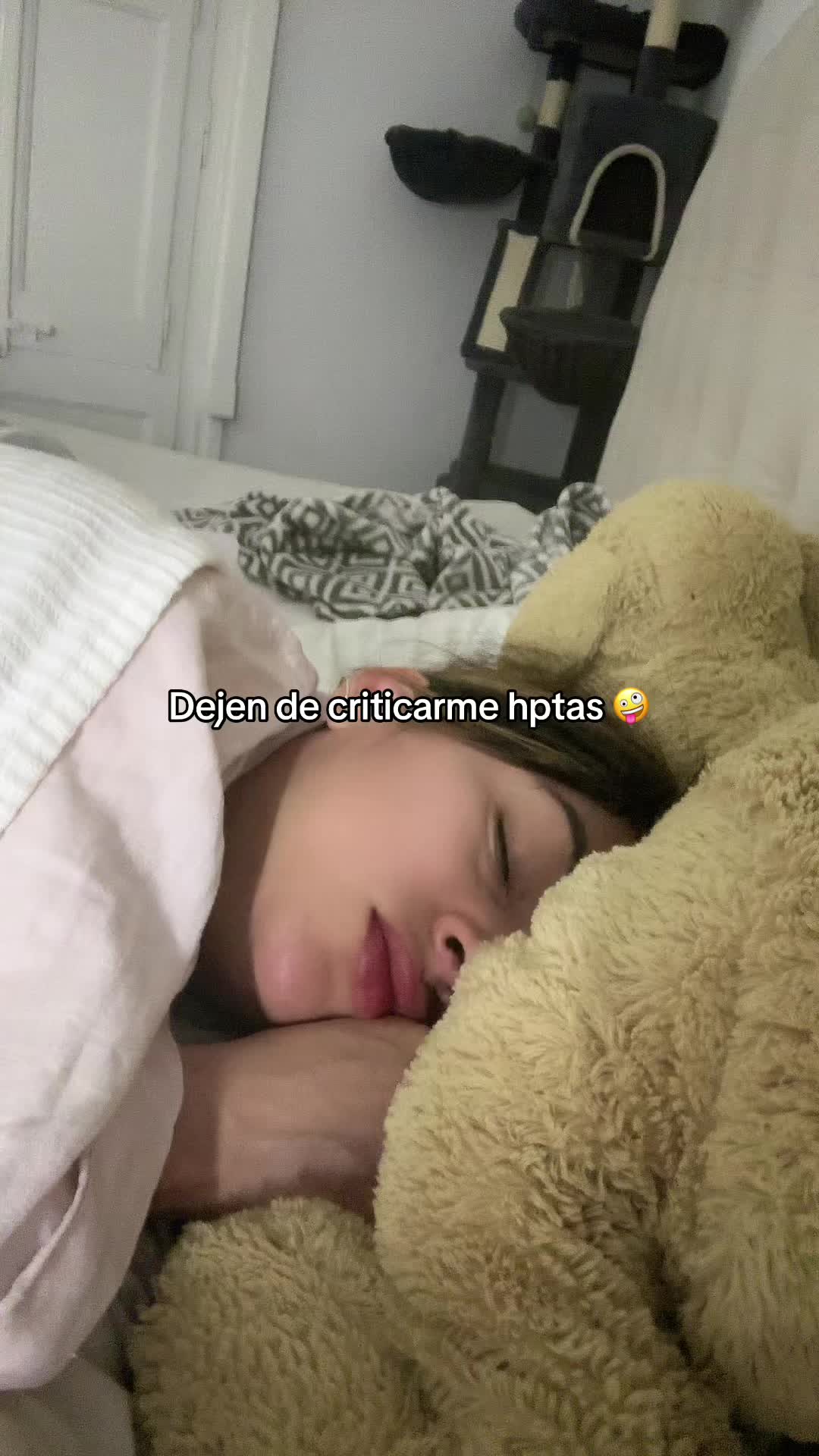 @vivi.cord