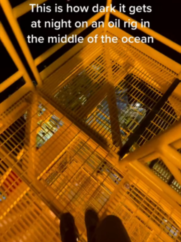 @OFFSHORE CAREER