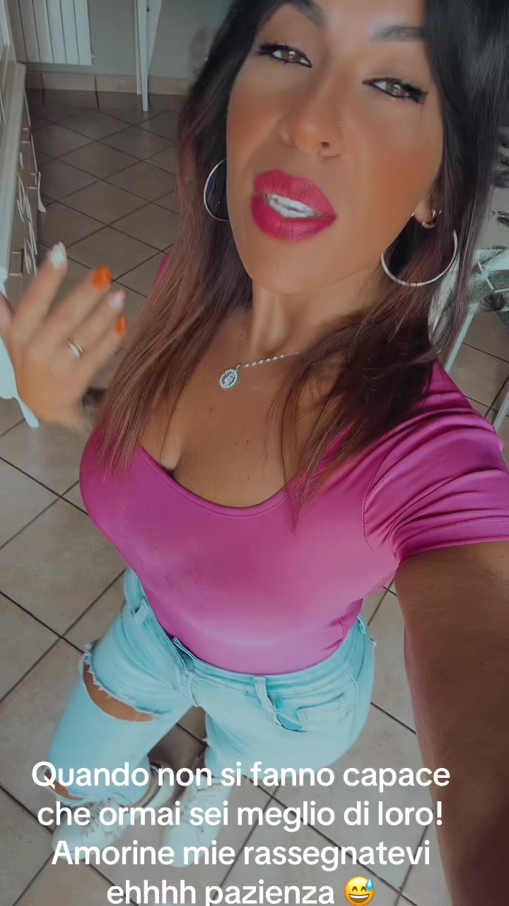 @Angela Correro