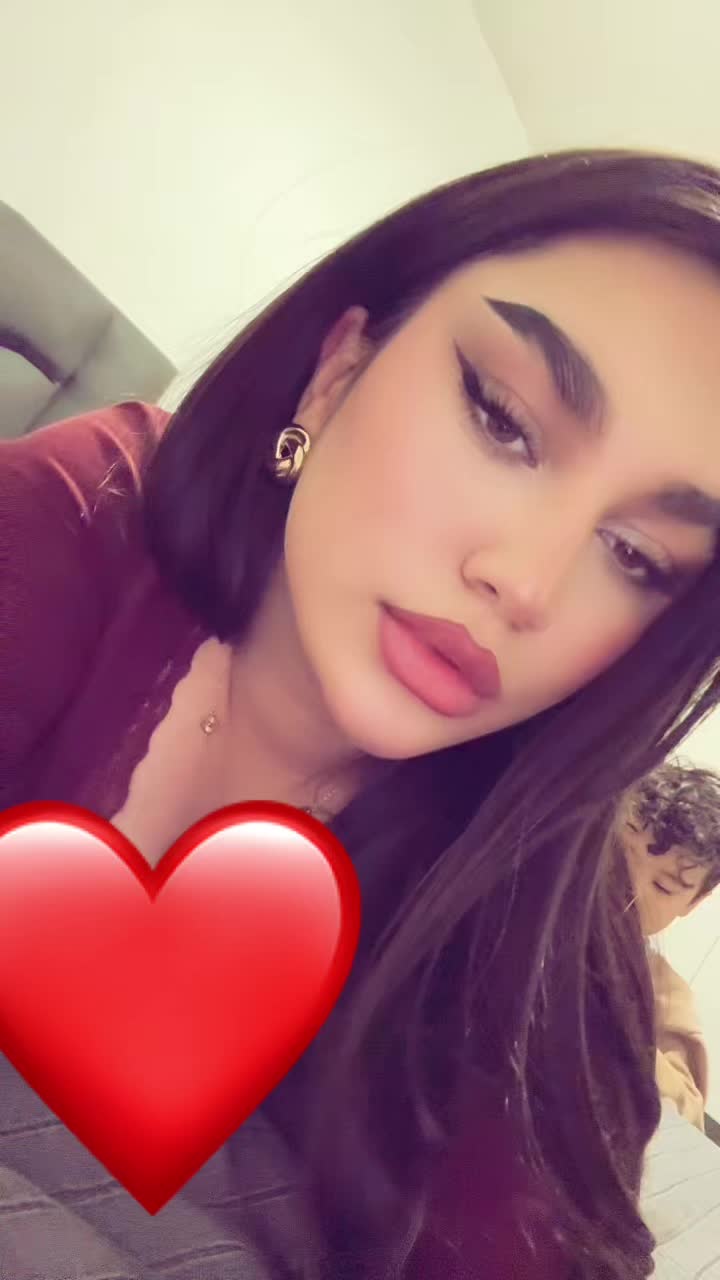 @ghazal.hh