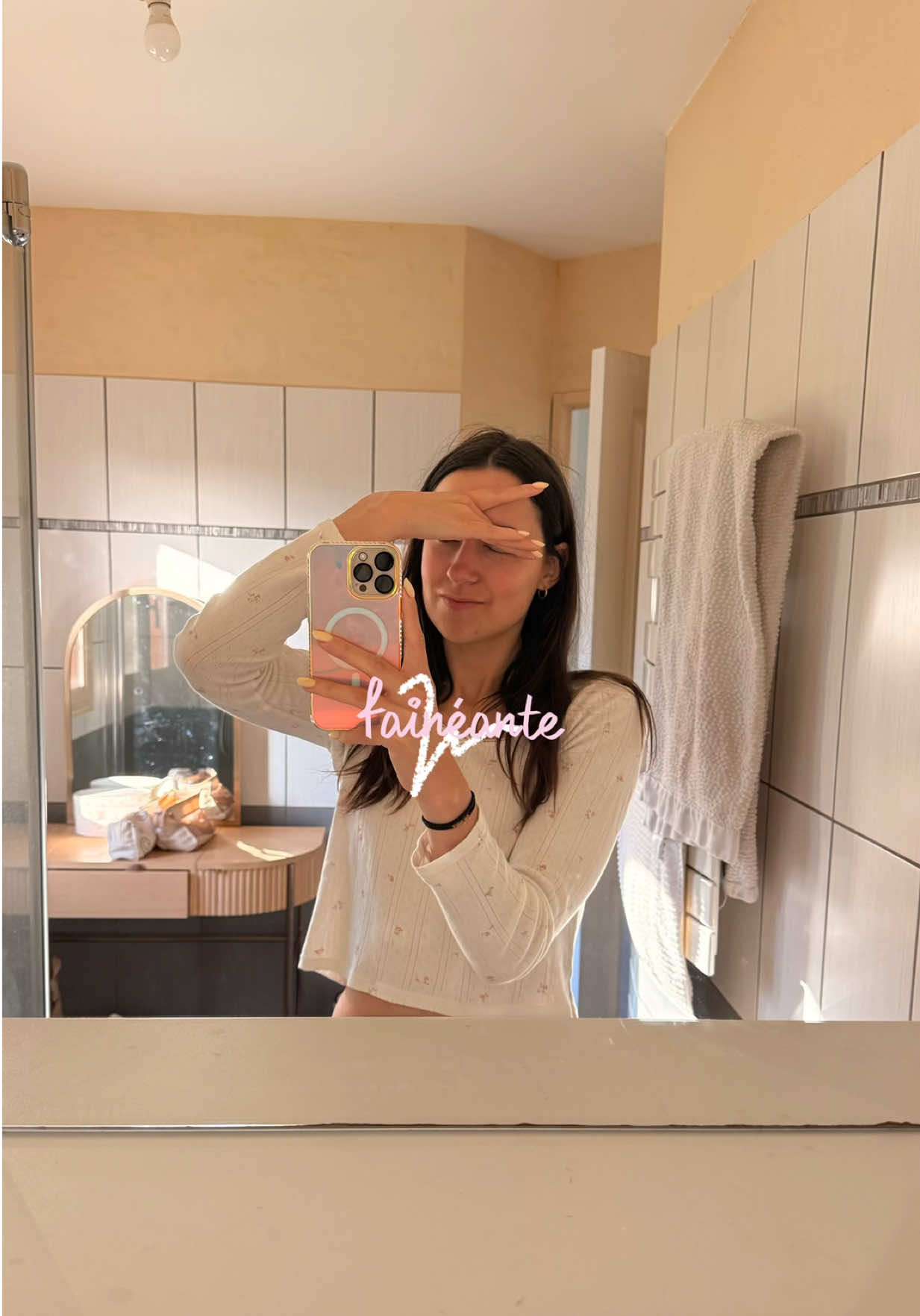 @C&eacute;line M.