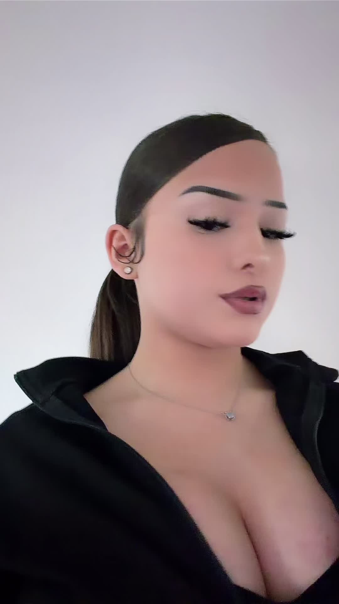 @𝑱_4𝒎𝒃𝒓17🇮🇹