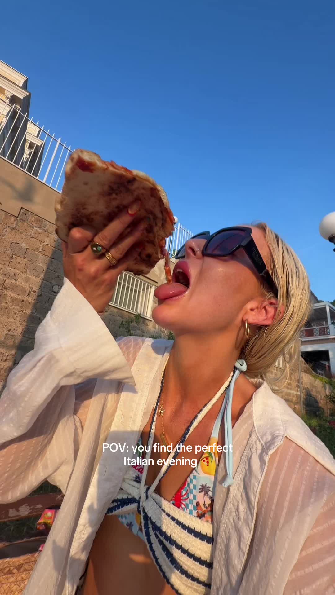 @themelissaclarke