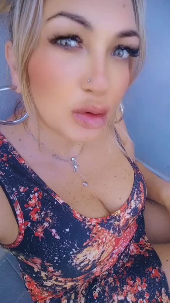 @Titty