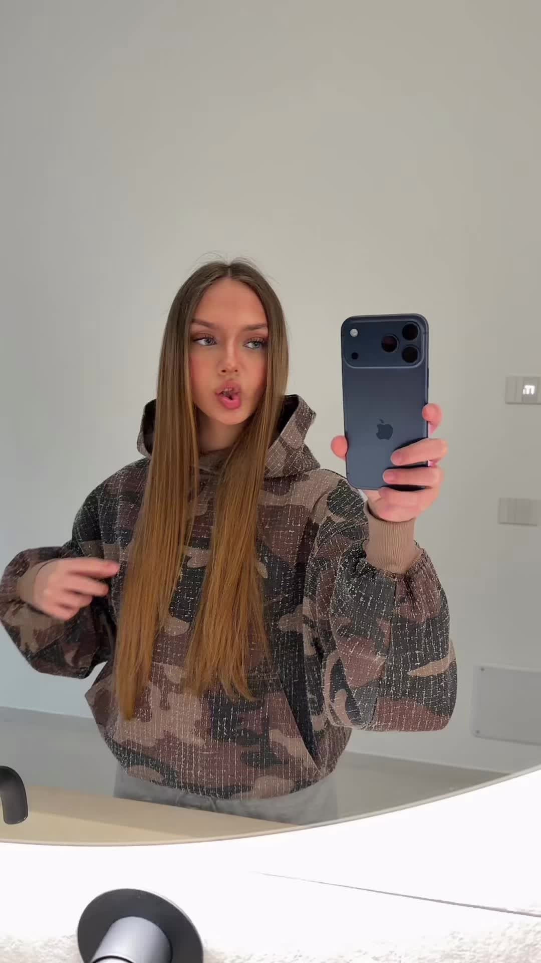 @Eleni