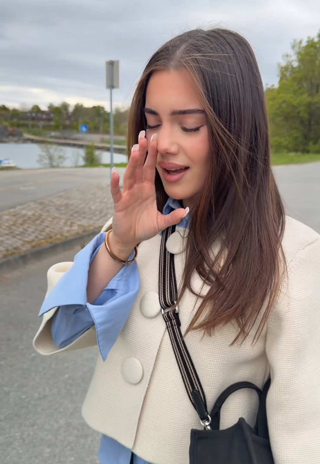 @Elena-Alexandra