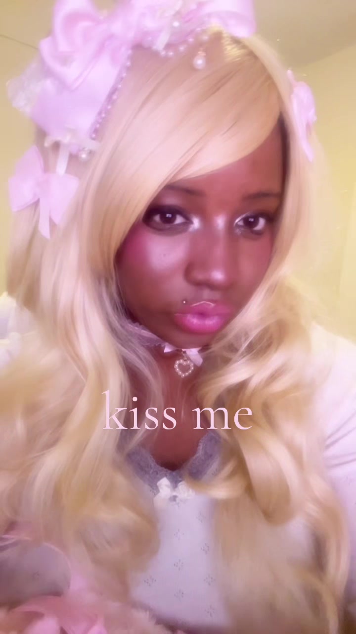 @𝓇𝒶𝓎𝓁𝒶♡ྀི