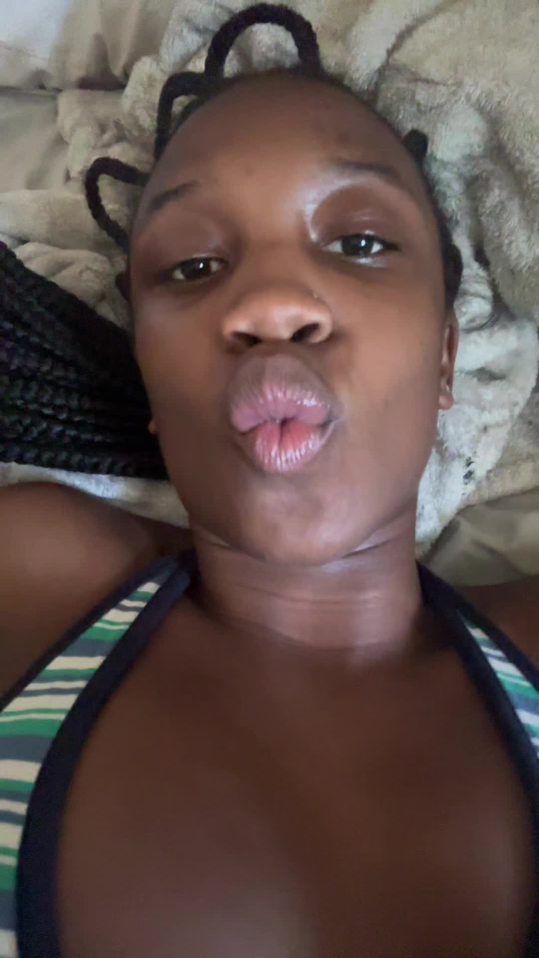 @Justacrybabybih