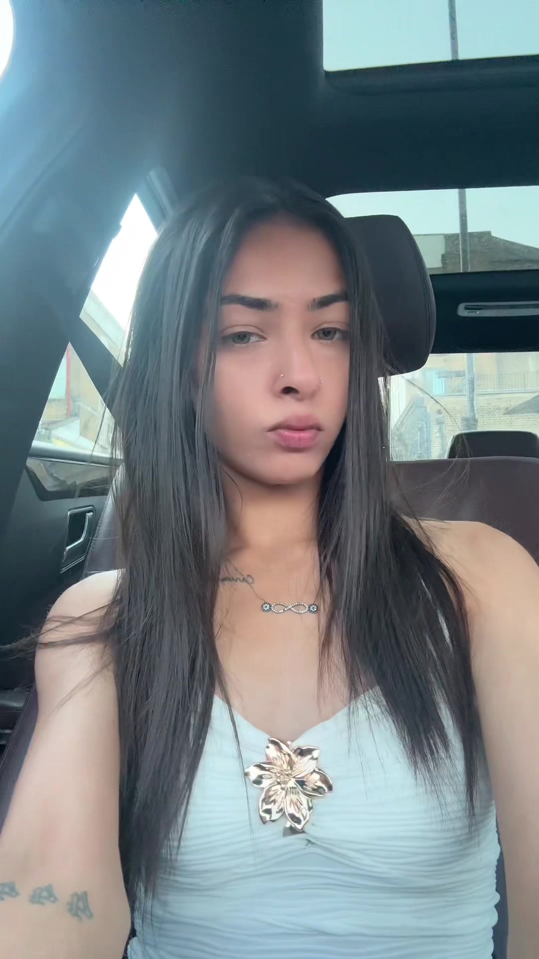 @J E Y D A 🧿