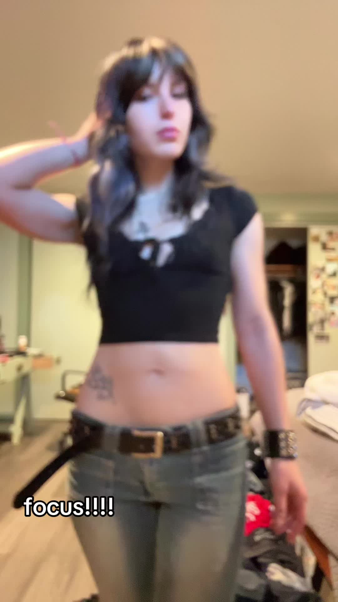 @lily🦇