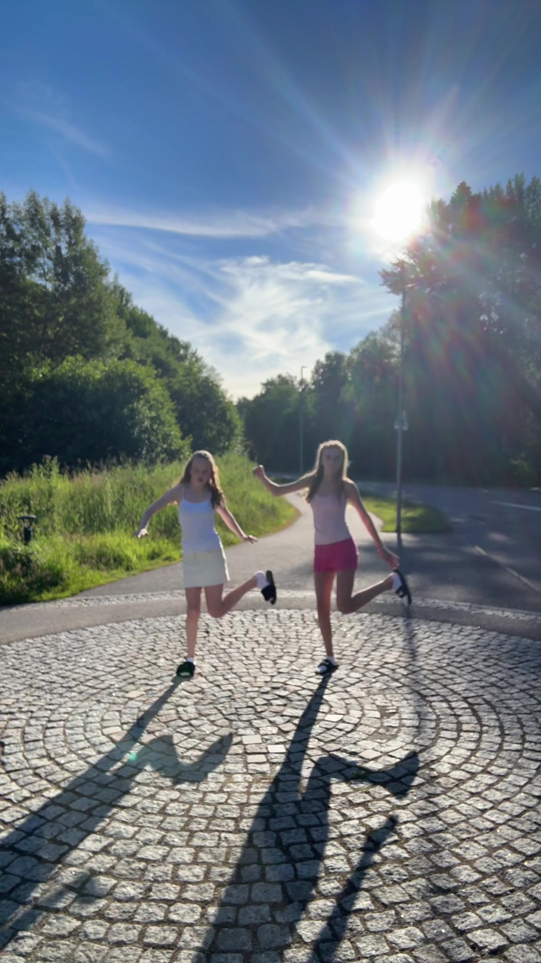 @Tv&aring;FrejorDansar