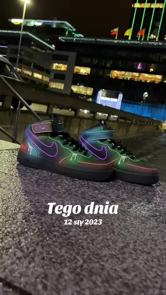 @doostomz