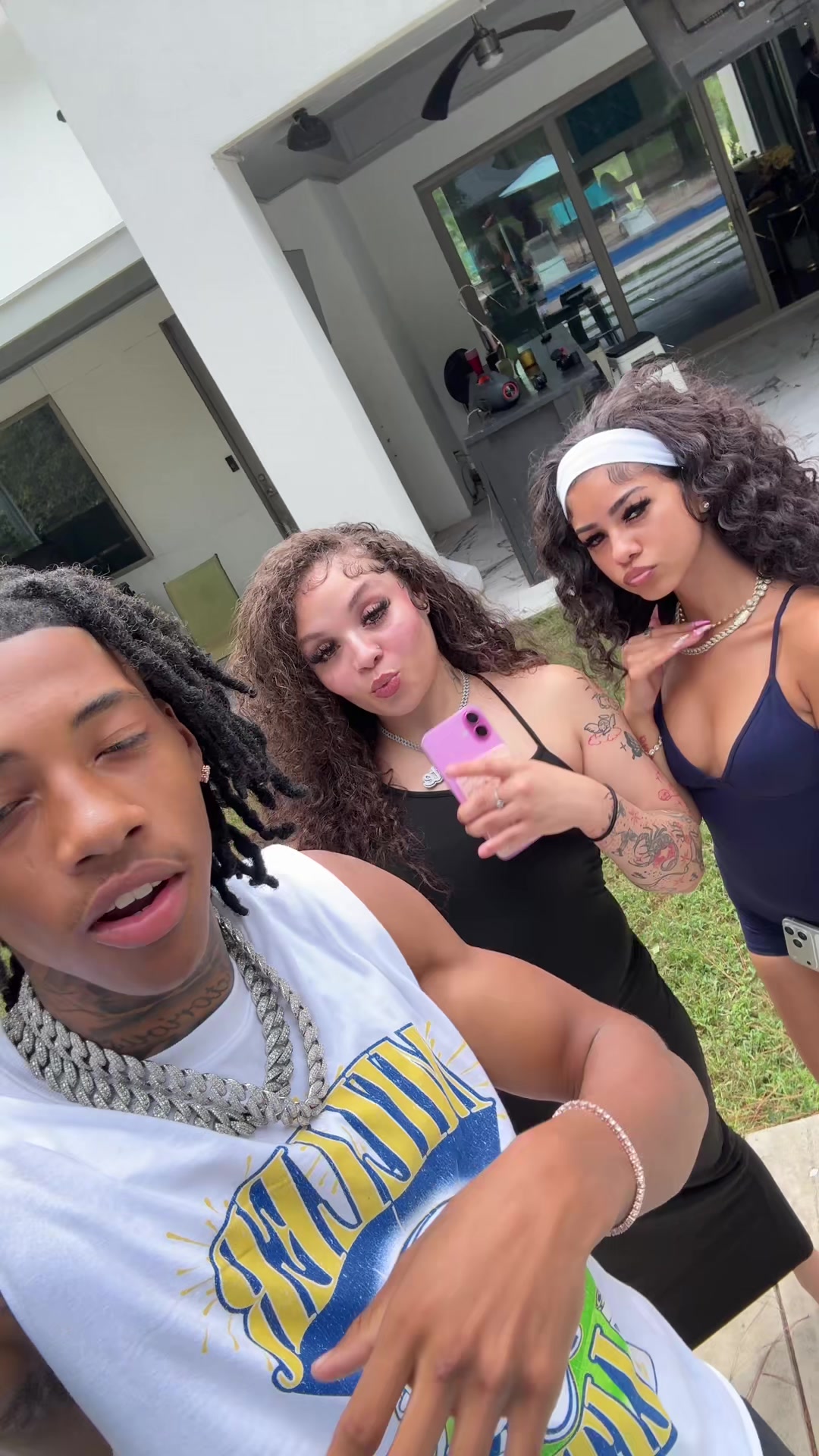 @jayshawnn