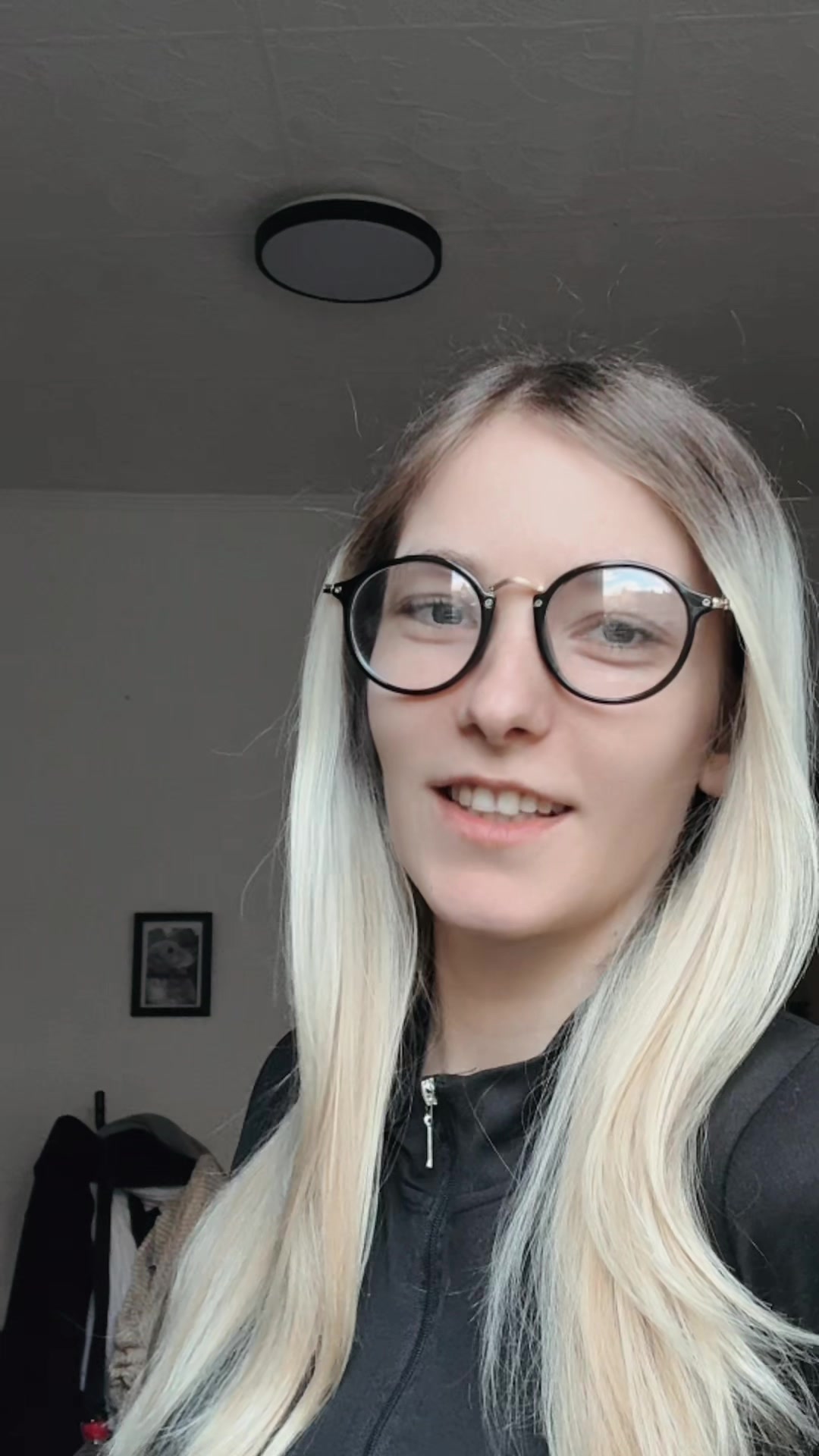 @Ronja🫵