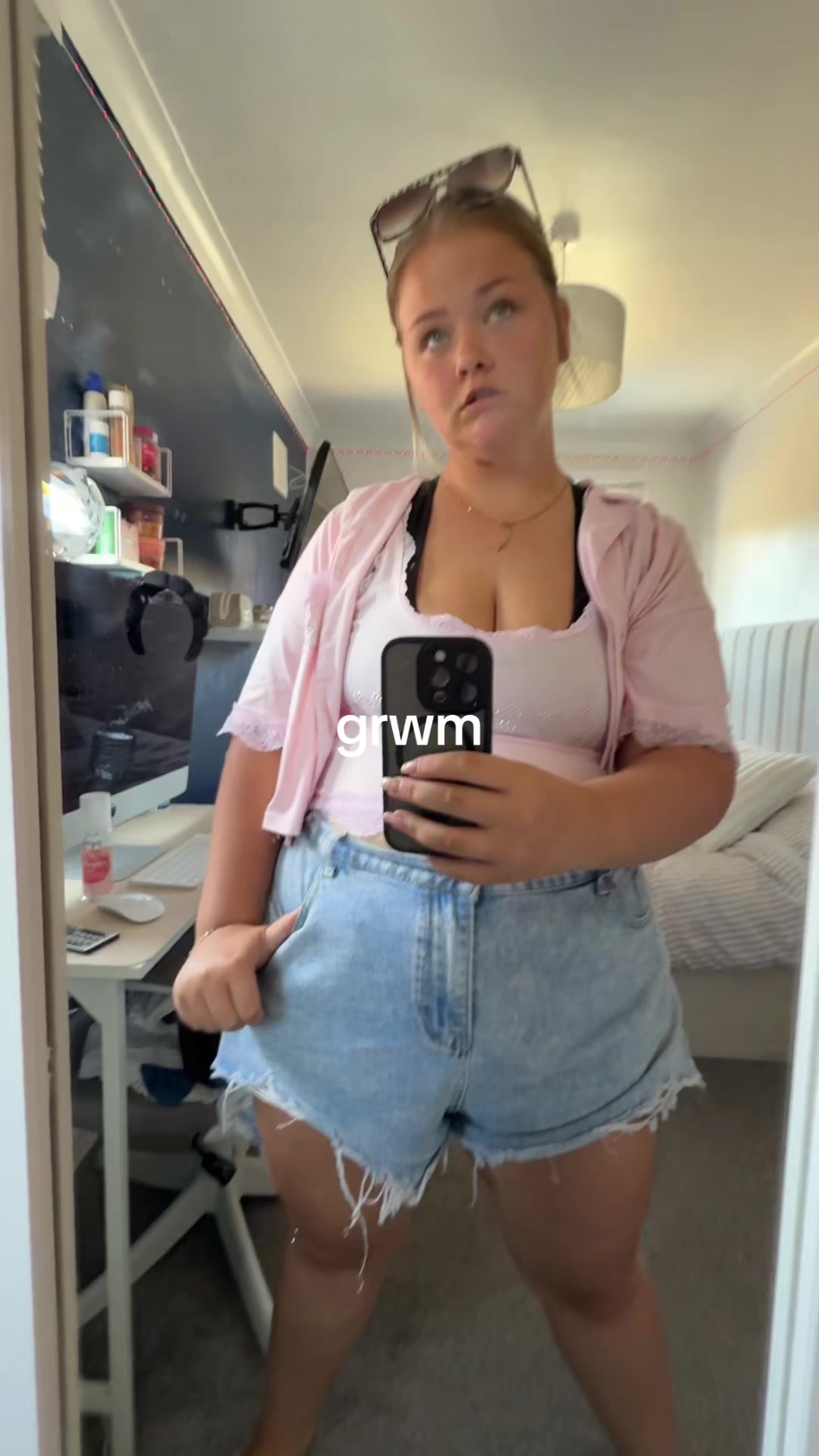 @onlychels